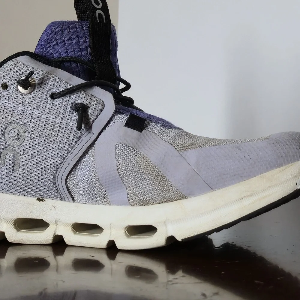 On Clouds shoes have